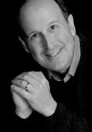 Portrait of Barry Fox, memoir ghostwriter and cofounder of Taylor-Fox.